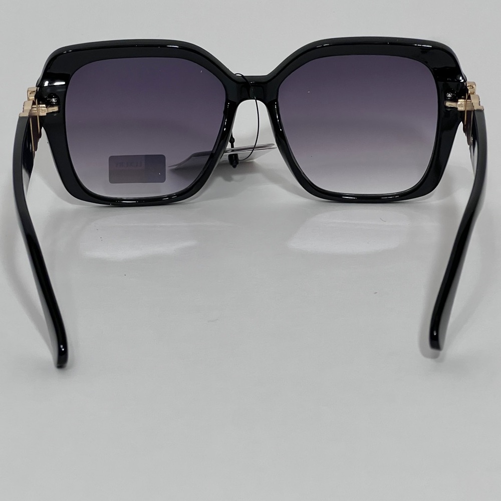 VG Designer Luxury Collection‎ Square Sunglasses